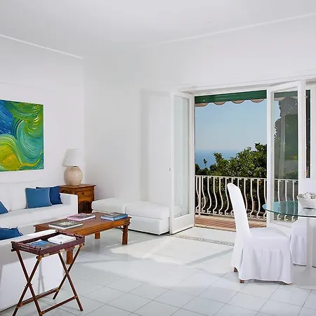 Solaria Apartment Capri